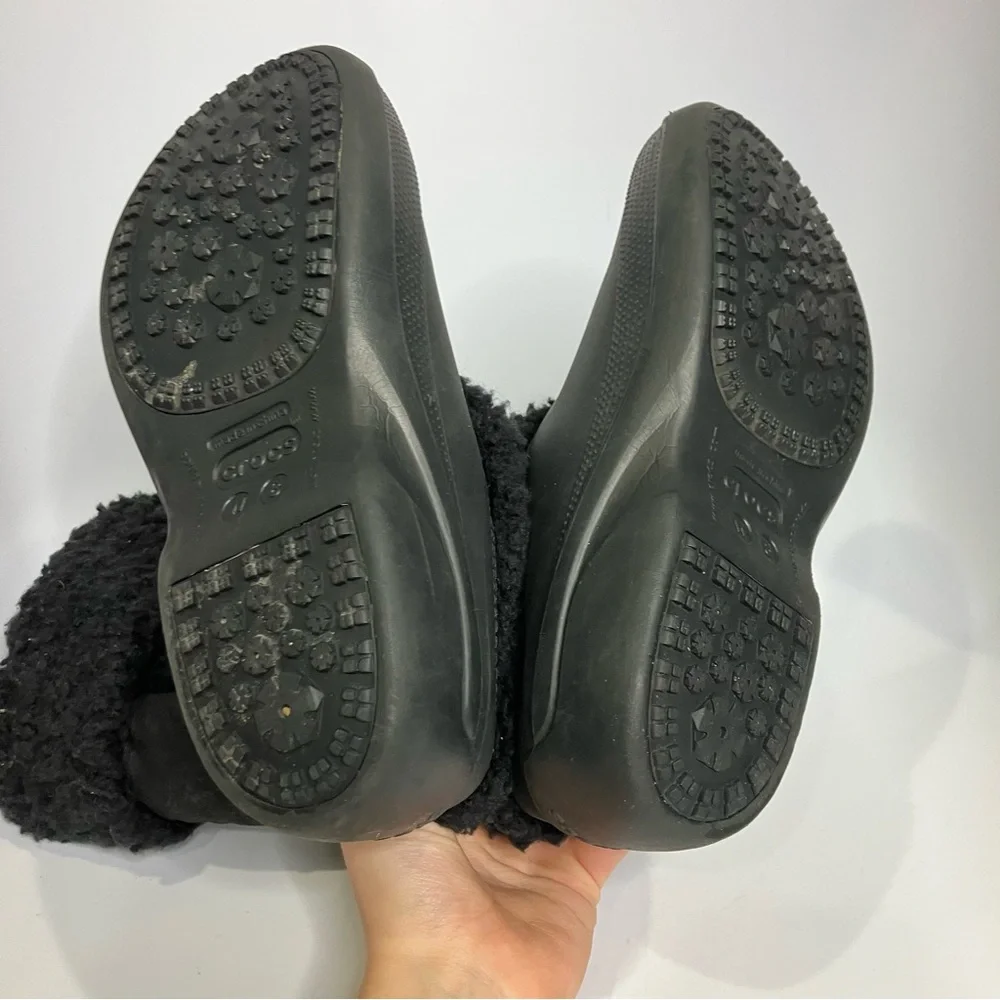 Crocs Nadia pull on boots Sherpa lined‎ black womens size 8 casual winter